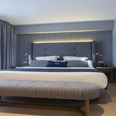 Hotel Lima - Adults Recommended