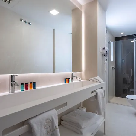Lima - Adults Recommended Hotel 4*