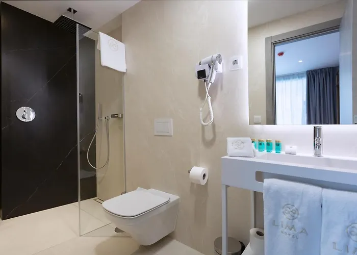 Lima - Adults Recommended Hotel 4*